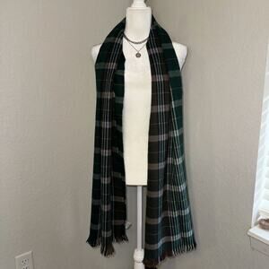 Lucky Brand Scarf Unisex Green Plaid Acrylic Winter Fringe Hem Cottage Core